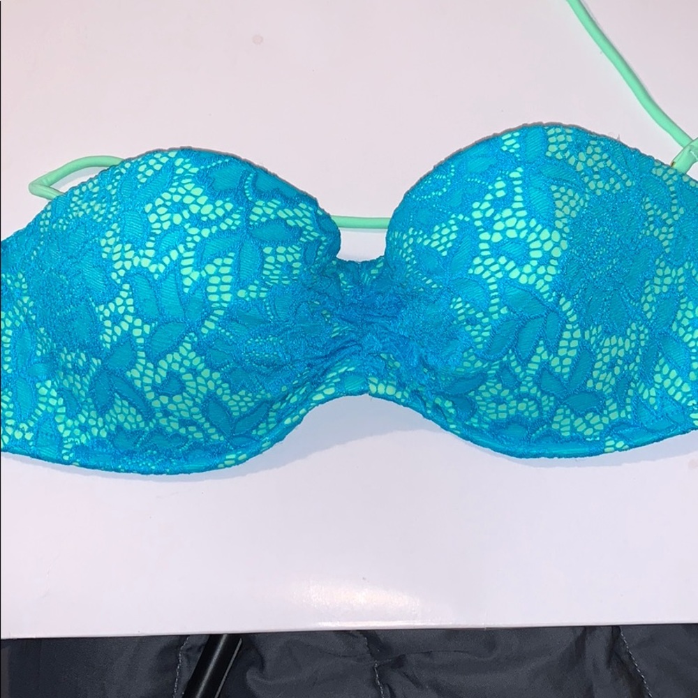 Sz 34C VS neon lace bathing suit top